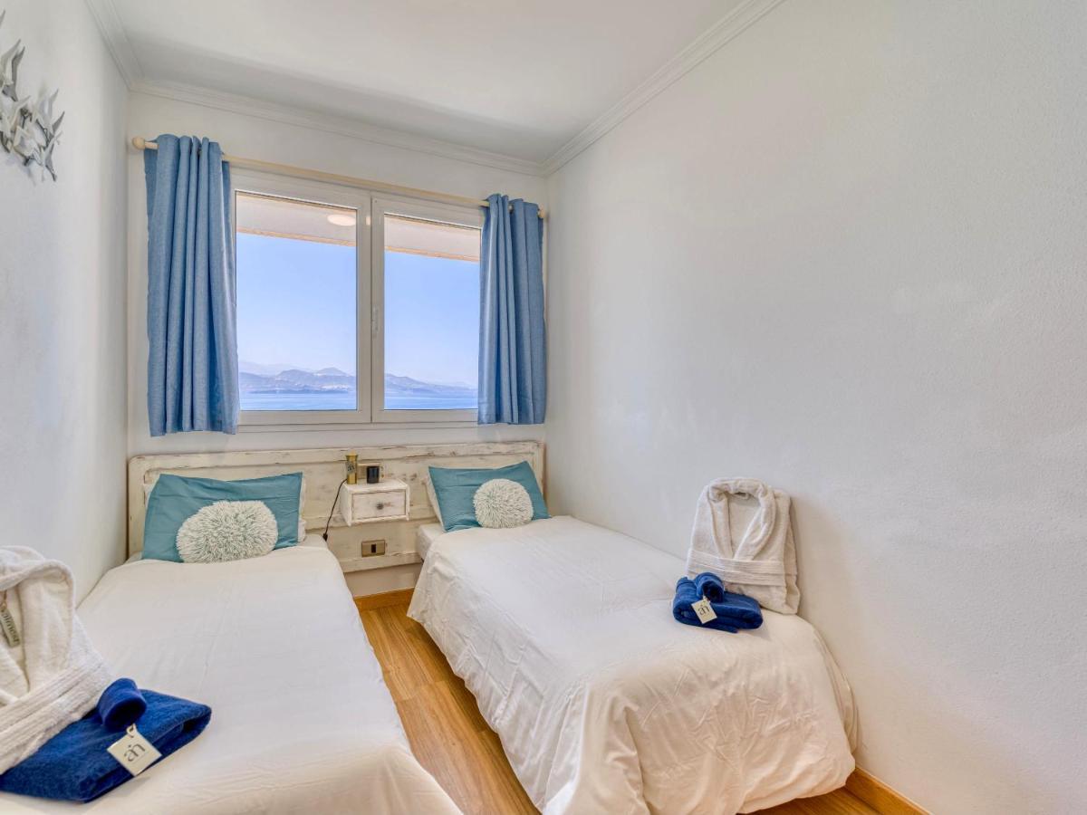 2 Bedrooms & Spectacular Views In Best Part Of Las Canteras Лас-Пальмас-де-Гран-Канария Экстерьер фото